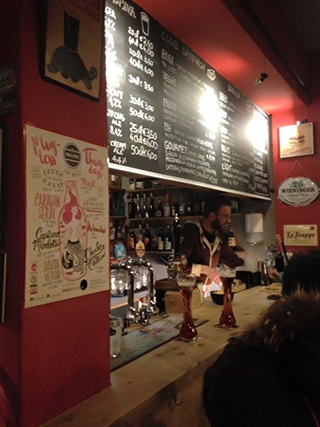 Progetto di un locale Biber Public House, con progettazione integrale degli arredi, a Oderzo (Tv).