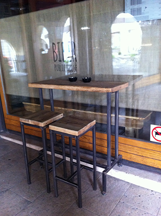 Progetto di un locale Biber Public House, con progettazione integrale degli arredi, a Oderzo (Tv).