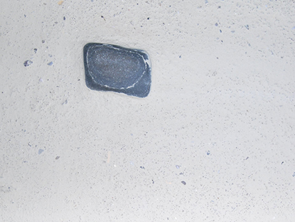 Ristrutturazione e ampliamento, con tecniche di bioedilizia, di un fabbricato ad uso residenza, Bed & Breakfast e annesso rustico. Intonaci in terra cruda con intrusioni.