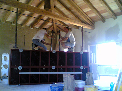 Progetto di restauro e di trasformazione con studio d’interni e di arredi, di un fabbricato rurale ad uso locale agriturismo Club Rock.